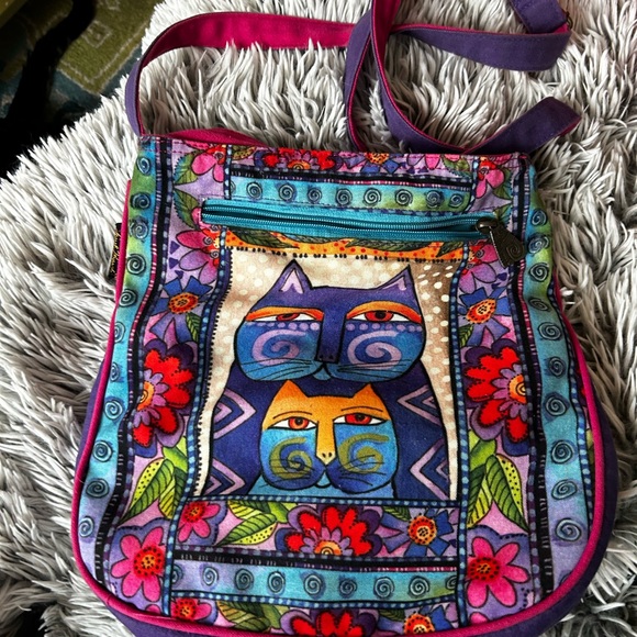 Really Cute Laurel Burch crossbody bag!! BRAND NEW!! - Picture 2 of 5